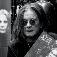 A fortuna de Ozzy Osbourne: morte da lenda traz à tona patrimônio que ultrapassa R$ 1 bilhão, mas ele não é o TOP1 rockstar + rico do mundo