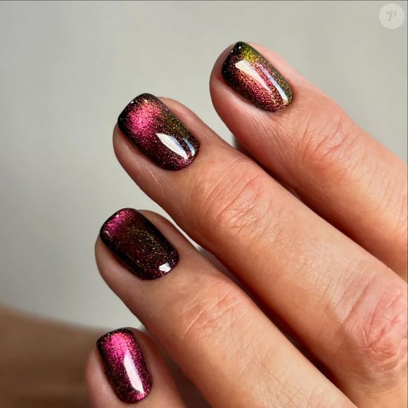 Unhas quadradas serão tendência no Outono 2026: demonstram segurança, elegância e feminilidade