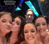 Ao lado de amigos e familiares, a apresentadora da Record TV aproveitou muito um show de Ivete Sangalo