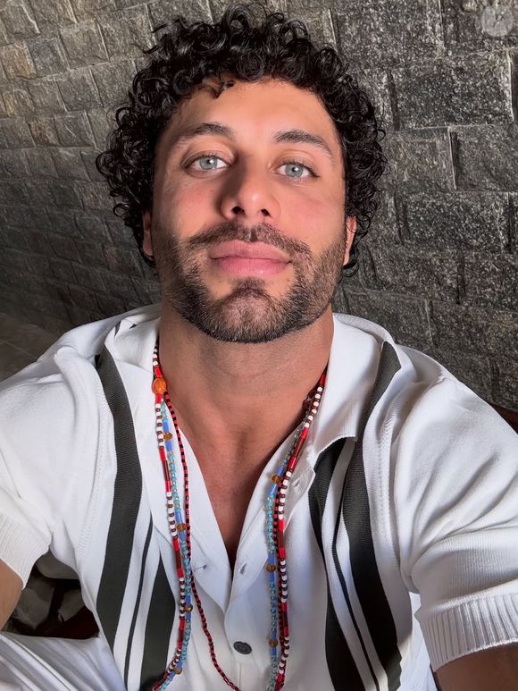 Jesus Luz, em contato com a revista Quem, afastou os rumores de traição e alega que o casamento com Carol Ramiro já estava saturado: ‘Não foi repentino’