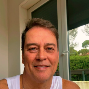 Em entrevista à VEJA, Marcello Antony comentou sobre o filho Francisco Antony, que é portador do gene do HIV
