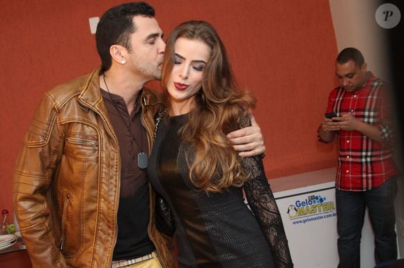 Latino e Rayanne Morais se relacionaram entre 2010 e 2015: após separação e fim do casamento, atriz o acusou de traição