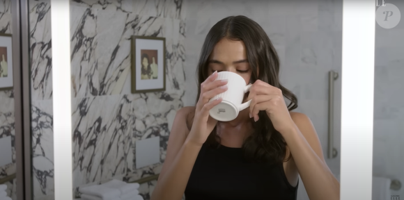 Bruna Marquezine inicia suas manhãs tomando um chá com limão, gengibre e própolis