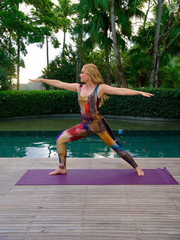 Angélica tem outros segredos para manter o corpo definido em dia: apresentadora pratica ioga e cuida da alimentação