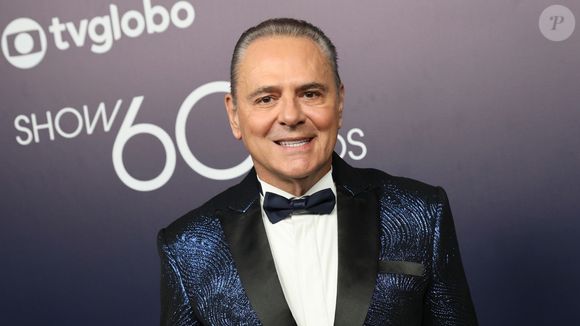 Bets movimentaram em agosto de 2026 R$ 153 milhões em publicidade - na foto, Luis Roberto, narrador da Globo, emissora que tem patrocínio com uma dessas empresas na transmissão do futebol