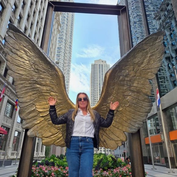 Zilu Godoi está vendendo todo o patrimônio que acumula no Brasíl: ‘Não quero ter mais nada de lá, a não ser meus filhos’