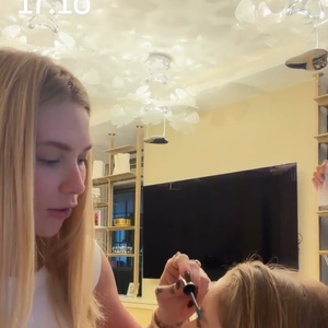 Virgínia Fonseca postou um vídeo maquiando a filha, Maria Flor, nas redes sociais