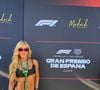 Nas redes sociais, Virgínia dividiu opiniões com seu look, que foi muito mais ousado que das outras WAGs presentes no evento