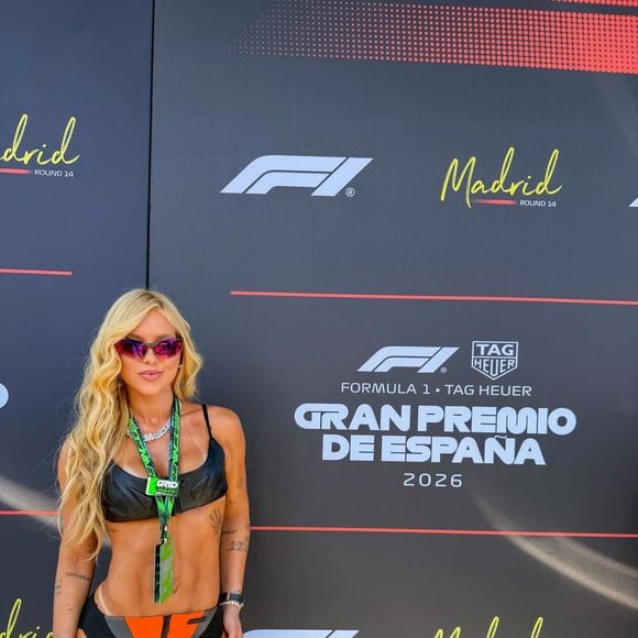 Nas redes sociais, Virgínia dividiu opiniões com seu look, que foi muito mais ousado que das outras WAGs presentes no evento