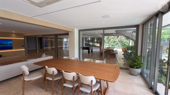Nova casa de luxo de Zé Felipe é 100% climatizada e tem 100% de mármore travertino
