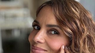 Quer dar adeus aos cabelos longos depois dos 50? Aqui vão três cortes de cabelo que ficam muito bem e rejuvenescem qualquer rosto
