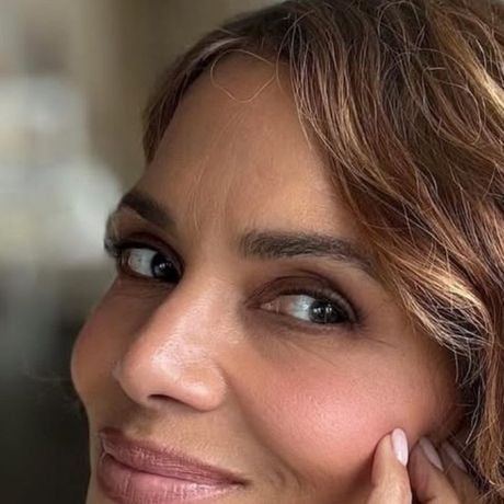 Quer dar adeus aos cabelos longos depois dos 50? Aqui vão três cortes de cabelo que ficam muito bem e rejuvenescem qualquer rosto
