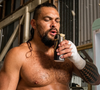 Jason Momoa, hoje aos 47 anos, o Blanka de 'Street Fighter' e eterno 'Aquaman': 'Minha mãe sempre tomava cervejas de qualidade. Ela acabou me criando bebendo as melhores'