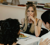 A outra vida de Angelina Jolie: aos 51 anos, atriz está à frente de um negócio de luxo em Nova York que não tem nada a ver com Hollywood; em prédio comprado por Andy Warhol em 1970, ela reúne arte a projeto culinário com chefs refugiados