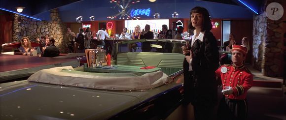 'Pulp Fiction' tem um elenco de peso composto por John Travolta, Samuel L. Jackson e Uma Thurman, além de Bruce Willis, Ving Rhames, Harvey Keitel e Christopher Walken