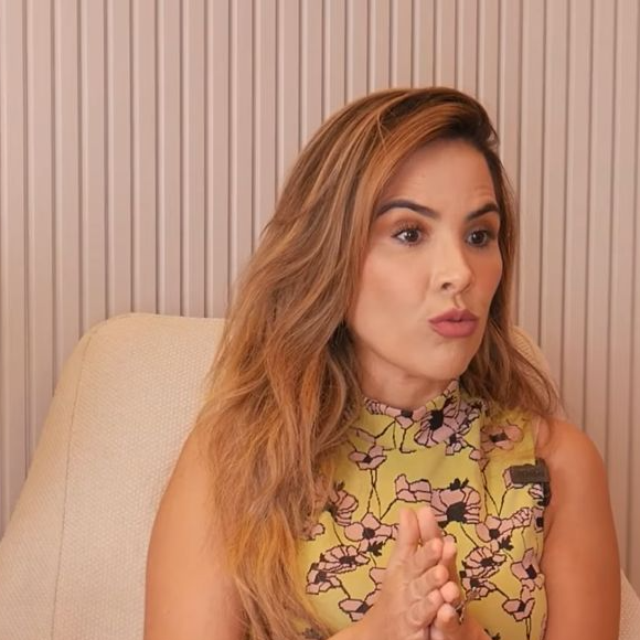 Wanessa Camargo revelou detalhes de uma fase difícil vivida no início da carreira, quando passou a enfrentar transtornos alimentares e problemas com alcoolismo