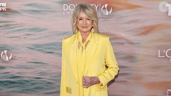 Martha Stewart, apresentadora, aos 84 anos: 'Caminho bastante, três vezes por semana faço sessões de Pilates de 45 minutos e duas vezes por semana uso halteres e aparelhos. Uso praticamente os mesmos pesos de sempre, então estou muito forte'