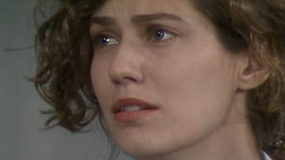 Rafael e Alaíde são irmãos em 'Rainha da Sucata'? Suspeita chocante vem à tona após gravidez e ameaça destruir o casal no último mês da novela