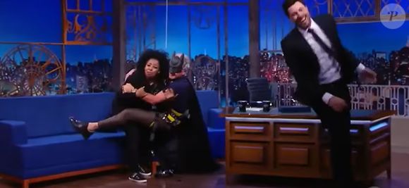 Juliana Oliveira acusou Otávio Mesquita de estupro por cena exibida no 'The Noite' em 2016