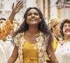 Novela 'Garota do Momento': Beatriz (Duda Santos) estava com o cabelo cacheado, e sem tranças na história da Globo.