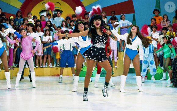 Mara Maravilha apresentou programas infantis como o 'Show Maravilha', de 1987 a 1994 no SBT