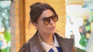 Voo de 43h35 e poltrona com problema: Juliana Paes entra na Justiça contra empresa aérea por viagem caótica; atriz pede indenização de R$ 82 mil
