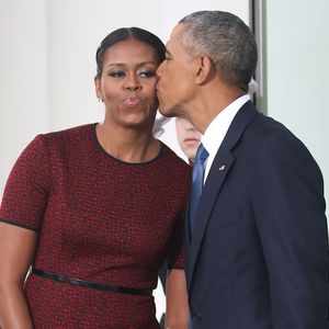 Michelle e Barack Obama estão casados desde 1992.