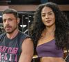 Bella Campos teria feito reclamações sobre Cauã Reymond nos bastidores da TV Globo, segundo a colunista Carla Bittencourt, do portal Leo Dias