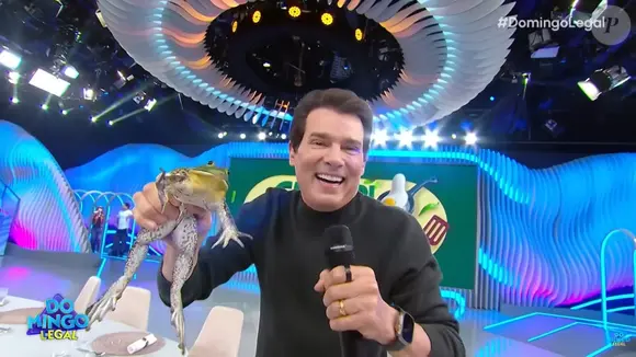 Celso Portiolli capturou a rã após o bichinho escapar no quadro ‘Cardápio Surpresa’