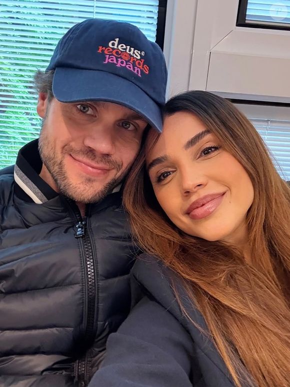 Casados desde o BBB 18, Paula e Breno já são pais de Theo, de 2 anos, e enfrentam juntos o luto pela terceira vez