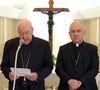 Vaticano, Itália: o cardeal Kevin Farrell, Camerlengo da Igreja Católica, anunciou a morte do Papa Francisco na Casa Santa Marta