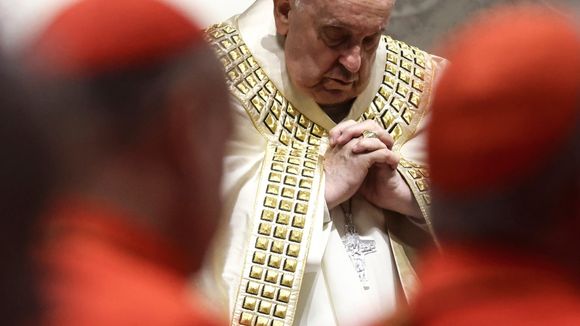 'Tentei chamá-lo pelo nome, mas...': médico de Papa Francisco divide relato inédito sobre últimos minutos de vida do pontífice