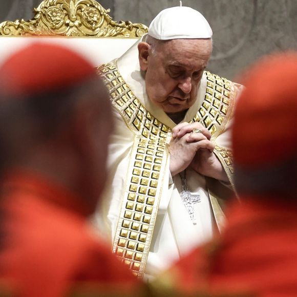 'Tentei chamá-lo pelo nome, mas...': médico de Papa Francisco divide relato inédito sobre últimos minutos de vida do pontífice