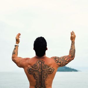 Gusttavo Lima publicou uma foto no feed de seu Instagram que aumentou ainda mais os rumores dos admiradores na web, sobre a possibilidade de uma nova gravidez de Andressa Suita.