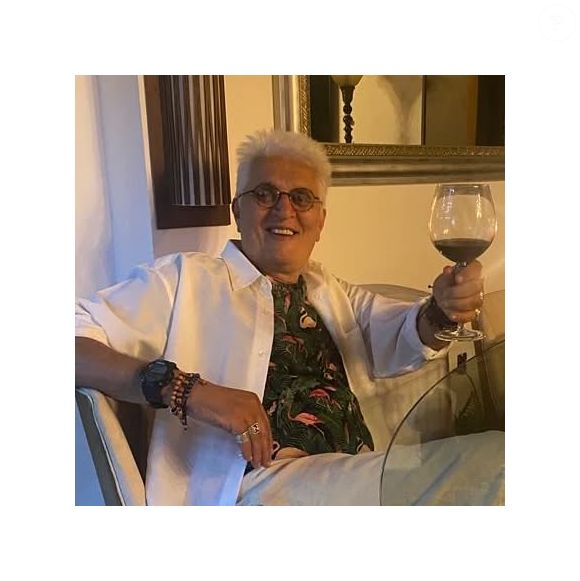 Em 2020, o jornalista Ney Inácio, icônico repórter do ‘Programa do Ratinho’, foi demitido enquanto enfrentava cânceres de próstata e de rim