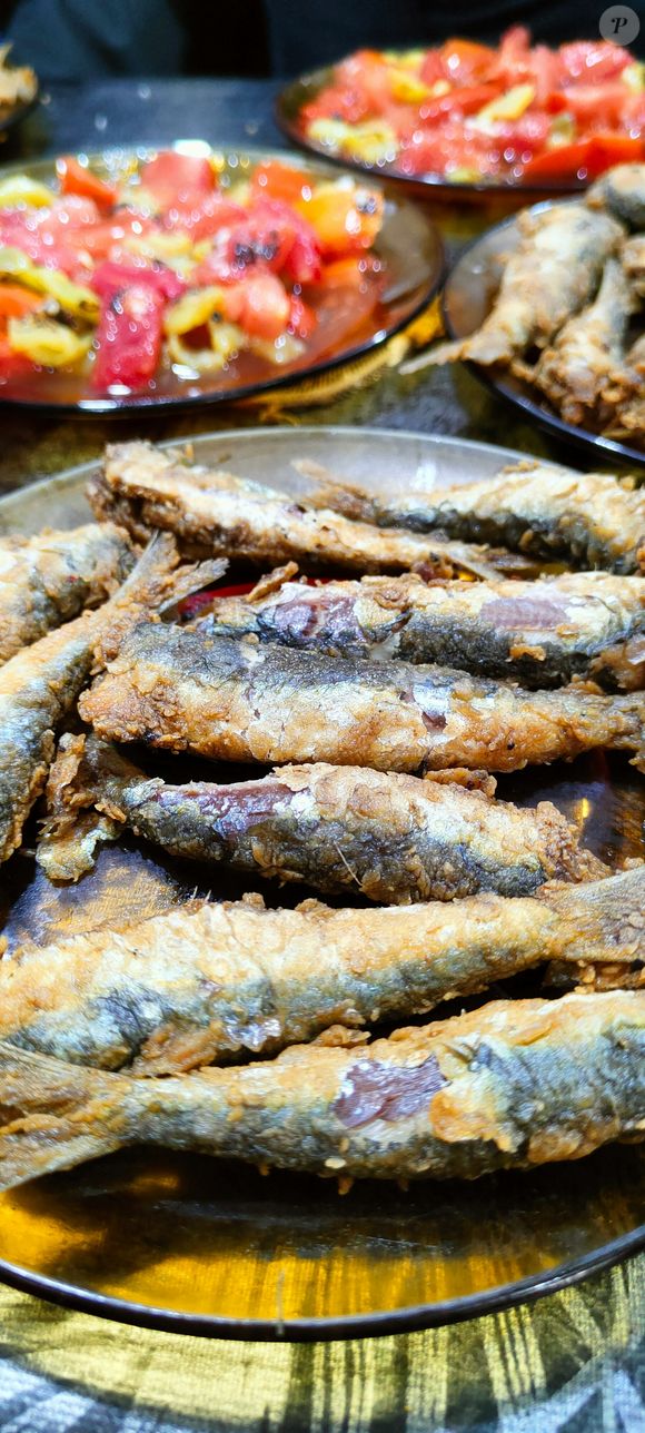 É um prato rápido (menos de dez minutos), barato e daquele tipo que todo mundo vai pedir a receita.