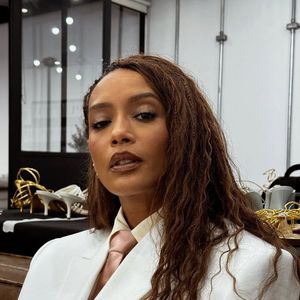 Novo visual de Taís Araujo após 'Vale Tudo' foi feito pela hair stylist e trancista Maya Boitrago
