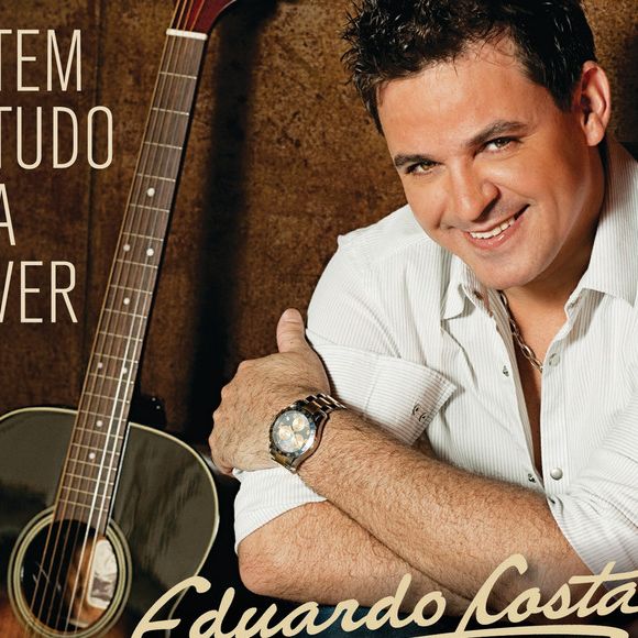 Aqui, em 2009, Eduardo Costa estava estourado pelo Brasil e frequentando os principais programas de televisão