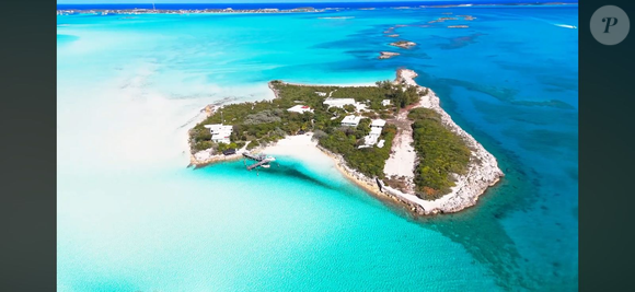 Localizada em Exuma Cays, nas Bahamas, a ilha Leaf Cay foi comprada por Nicolas Cage por cerca de R$ 12 milhões em 2006