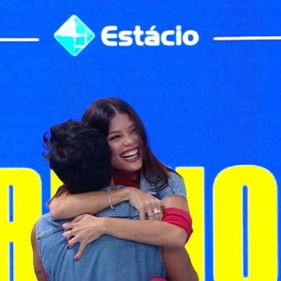 Vitória Strada e Mateus venceram a Prova Bate e Volta e escaparam do Paredão