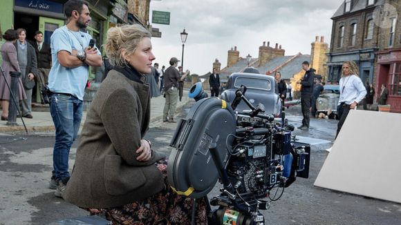 ‘O Sobrinho do Mago’ tem roteio e direção de Greta Gerwig e será lançado primeiro nos cinemas