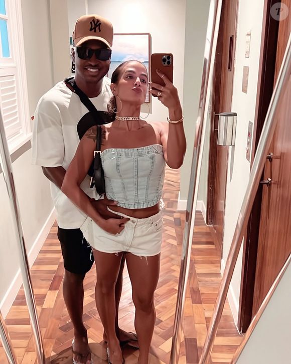 Carol Peixinho e Thiaguinho anunciaram sua primeira gravidez no último dia 30 de março