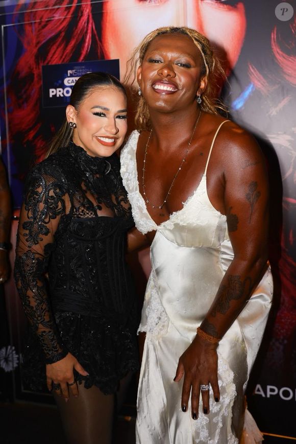 Simone Mendes conheceu Liniker durante show de Priscila Senna