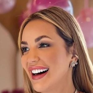 Deolane Bezerra está presa há quase 4 meses, suspeitas de envolvimento com uma organização criminosa.