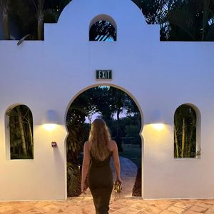 Angélica surgiu deslumbrante nas fotos durante a viagem ao Caribe, ao lado de Luciano Huck.