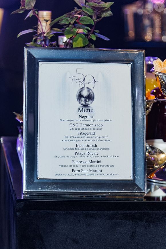 A festa de Ticiane Pinheiro reuniu gastronomia sofisticada e atmosfera de discoteca retrô