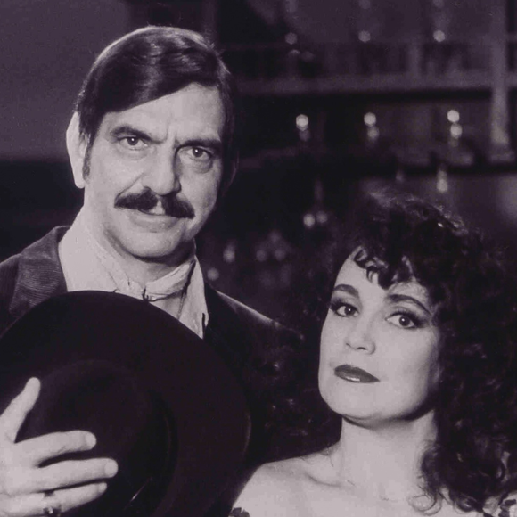 É uma das melhores frases de novela: há 40 anos, ela não existia na trama, foi inventada por famoso ator e nunca mais saiu da memória