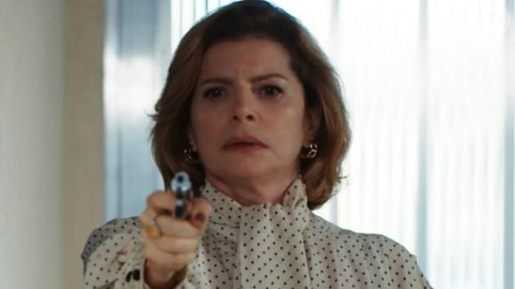 Maria de Fátima é suspeita pela morte de Odete Roitman