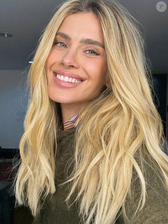 Carolina Dieckmmann explicou que 'não saiu da personagem' em cena de 'Vale Tudo'