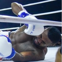 'Vou morrer por que perdi?': Davi Brito reage aos deboches na web após derrota para Kleber Bambam no Fight Music Show 8